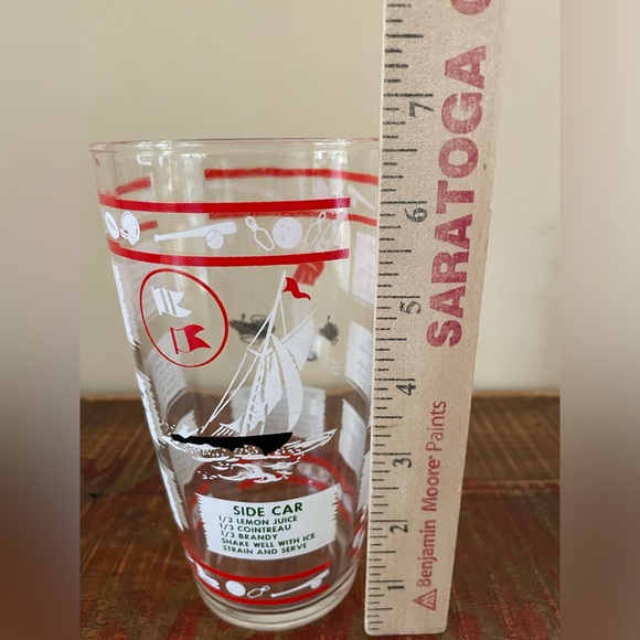 Vintage Hazel Atlas Sports Themed Mid-Century Modern Cocktail Shaker🍸 - Picture 5 of 9